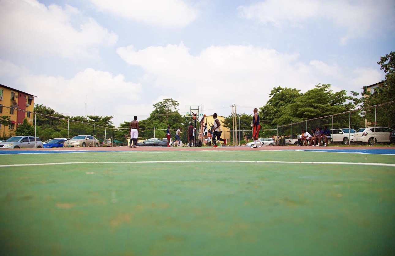 Monaliza Tennis Club seating